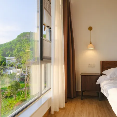 Xinchang Mountain Residence