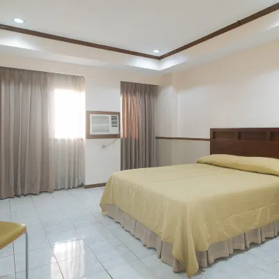 Garden Plaza Hotel Manila Các khách sạn gần Công viên Paco