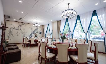ZhuangHe  Xinxiangge  Hotel