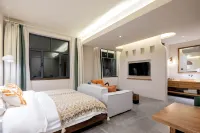 Ili Nilek Small Full Guest House