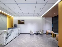 Nanfeng Hotel (Holiday Beach International Convention and Exhibition Center) Hotels near Jiari Beach
