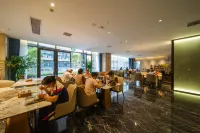 龍南藍璞雲棲飯店