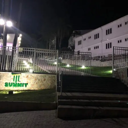 Steffan Hotel & Suites