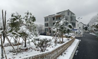 Longhushan Shanshuiyunshe Homestay