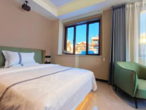 Altai Mountain Down Xiaozhu Homestay