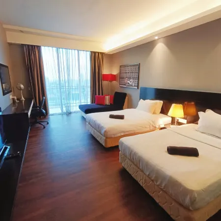 Shore Hotel Melaka Private Suites
