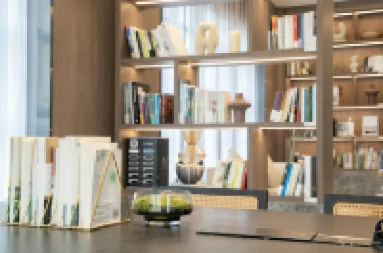 Mili Hotel (Ningbo Railway Station  Tianyi Pavilion Museum）