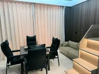 Panda E-Sports Hotel (First Street Xueshi Building) Hotels in Sixian