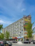 Homeinn Hotel (Xinghua Zheng Banqiao Former Residence) - parking