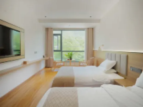 YJN โรงแรมในหลิวปา