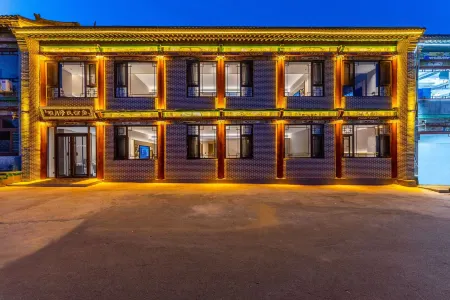 Smart Hotel with Bright Moon and Clear Breeze (Taiyuan Jinci Scenic Area Branch) Отели рядом с достопримечательностью «Tang Shuyu Temple»