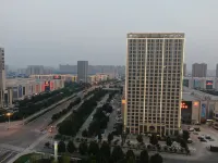 Longfeng Audio-visual Homestay (Shijiazhuang International Trade City) - Homestays