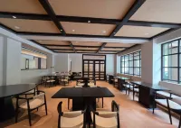 RelaxC Likuan·Hidden World Hot Spring Hotel (Bipenggou Scenic Area Branch) Hotels in Li County