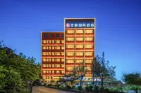 Jifeng International Hotel (Dalian Xi'an Road Branch) 샹루자오/향로초 호텔
