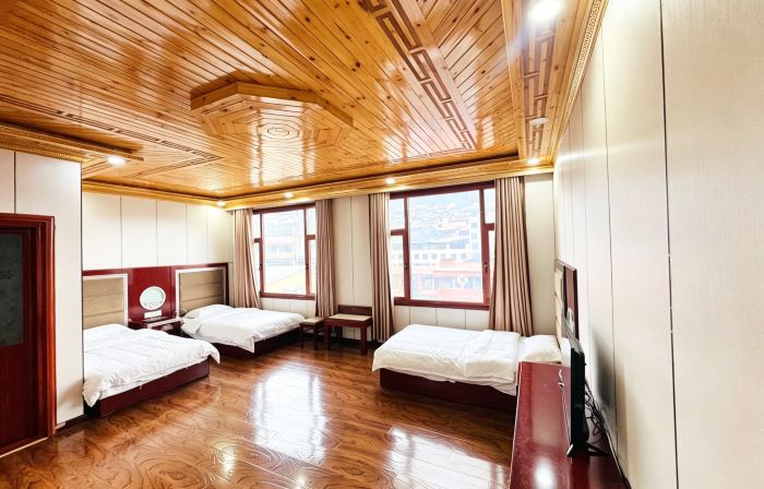 Luqu Baima Yubu Hotel