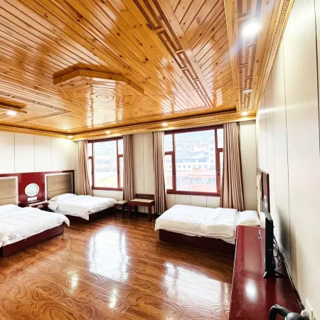 Luqu Baima Yubu Hotel