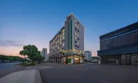 HGrove Hotel (Yangxunqiao Metro Station)