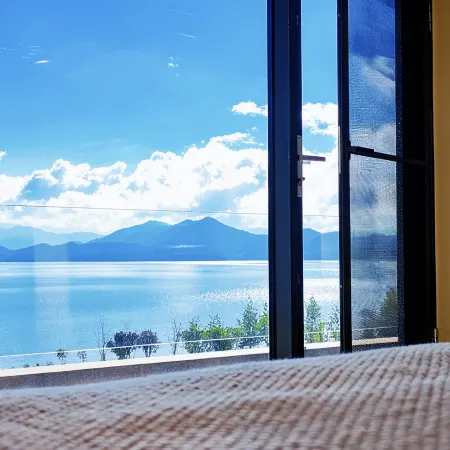 Lugu Lake Scenic Area Mijing · Hillside Lakeview Boutique Stay