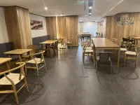 寂帆飯店（青城山站店） - 早餐