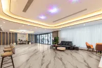 Kunming Grand Hotel - parking