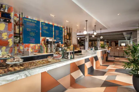 Yours Truly DC, Vignette Collection Отели рядом с достопримечательностью «Собор Святого апостола Матфея»