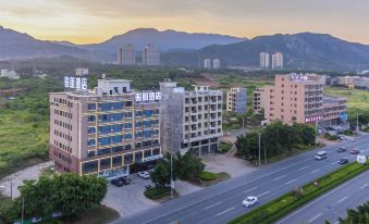 Yulang Tourism Business Hotel (Heyuan Gaopugang Branch)