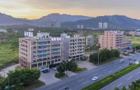 Yulang Tourism Business Hotel (Heyuan Gaopugang Branch) - 2 ดาว
