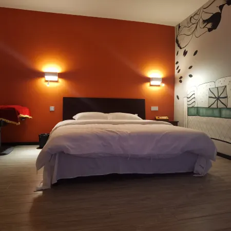 Sanmen Jinsenberland Business Hotel