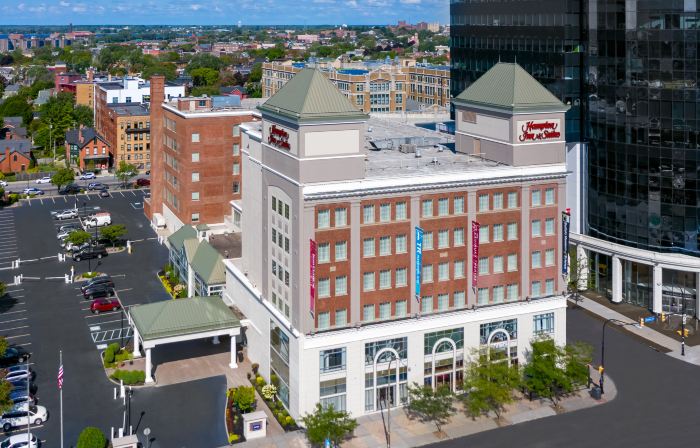 Hampton Inn & Suites Buffalo Downtown