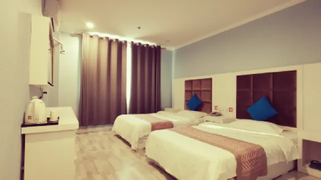 Blue Fish Hotel Chain (No. 3 Middle School Store, Dingxing Culture Square)