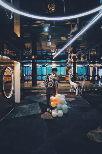 ISEYA Panoramic Hotel (Chongqing Jiefangbei Yunduan Zhiyan) Hotels near Lianhe International Mansion