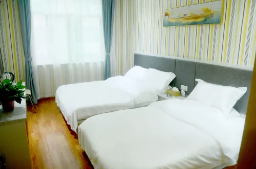 Huixian Huating Theme Hotel Hotels in Hui County