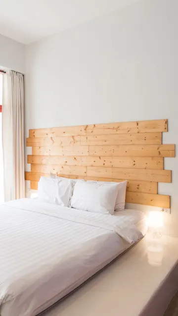 ห้องดีลักซ์ เตียงใหญ่ พร้อมวิวสวน