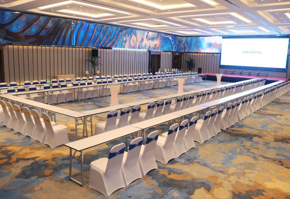 노보텔 칭다오 뉴호프 외관