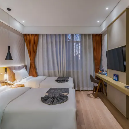 Beijing Huashang Hotel (Sanyuanqiao Yansha Embassy Area Branch) Отели рядом с достопримечательностью «Посольство США»