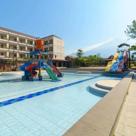 RedDoorz Resort Premium @ Sangkan Hurip Kuningan