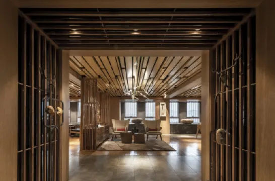 兩江萬勵OneJasper·空中江景酒店 鄰近竹林公園的酒店