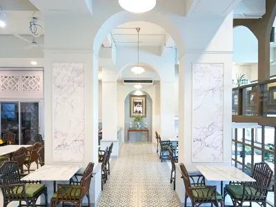The Krungkasem Srikrung Hotel Hotel di Pom Prap Sattru Phai