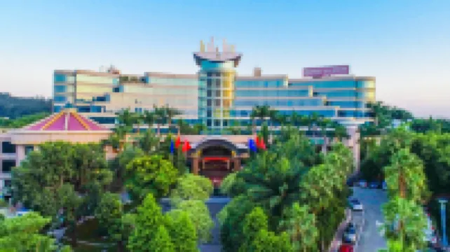 ไหล่ชิง ฮอลิเดย์ รีโซเทล โรงแรมใกล้อินเซียนวิลล่า