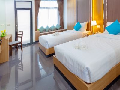 Thanburi Hotel