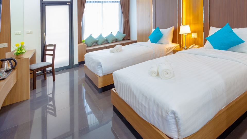 Thanburi Hotel