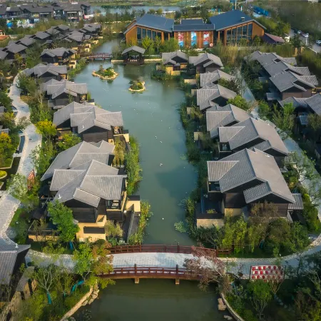 Qidong Zhouyi Hot Spring Hotel