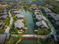 Qidong Zhouyi Hot Spring Hotel