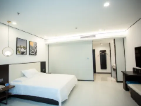 Grace Inn (Coach Station Xintai Guomao Road) Hotels in Xintai