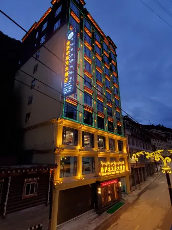 Dege Gesar Palace Grand Hotel