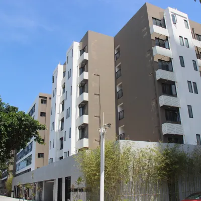Huaren Yiju Smart Hotel (Lottonian Medical Care Cultural Village) Hotels near Zhangzhou Port