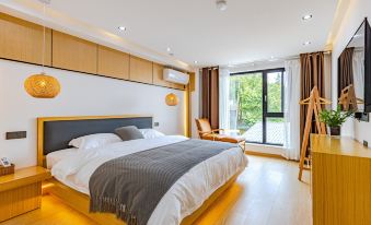 Lushan Qierbushe Hostel