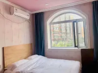 Da'an Yiyou Theme Hotel Hotels near Jinjie Street (West to Jinding Xiuyuan)