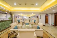 Vienna Hotel (Chongzhou High Speed Railway Station)