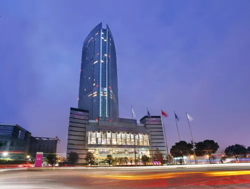 Crowne Plaza WUXI CITY CENTER by IHG Hotels in Wuxi